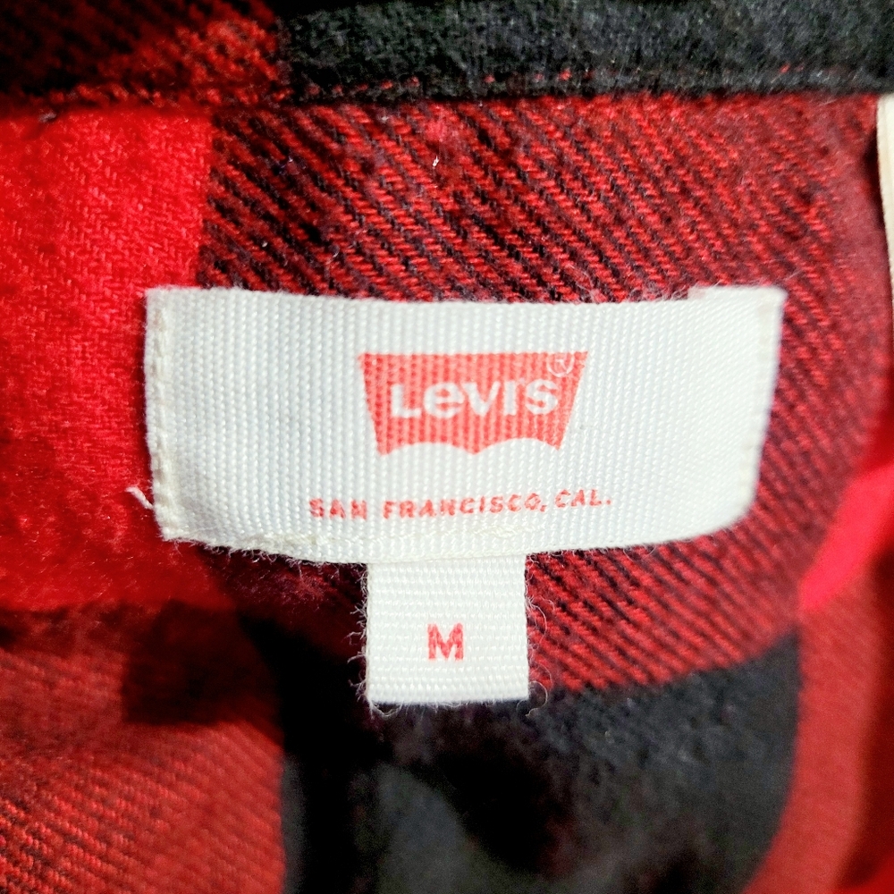 Levi’s Red Black Buffalo Plaid Flannel Shirt Women’s Medium Cotton Blend Button - Picture 6 of 11